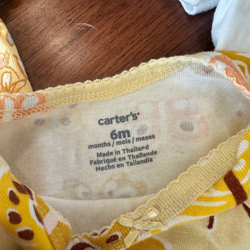 Carter's Yellow and White Baby Outfit - Picture 5 of 5